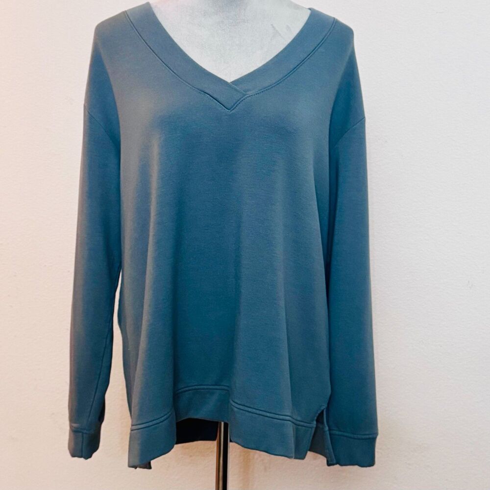 Orvis Soft Modal V-Neck Pullover Teal Relaxed Fit L